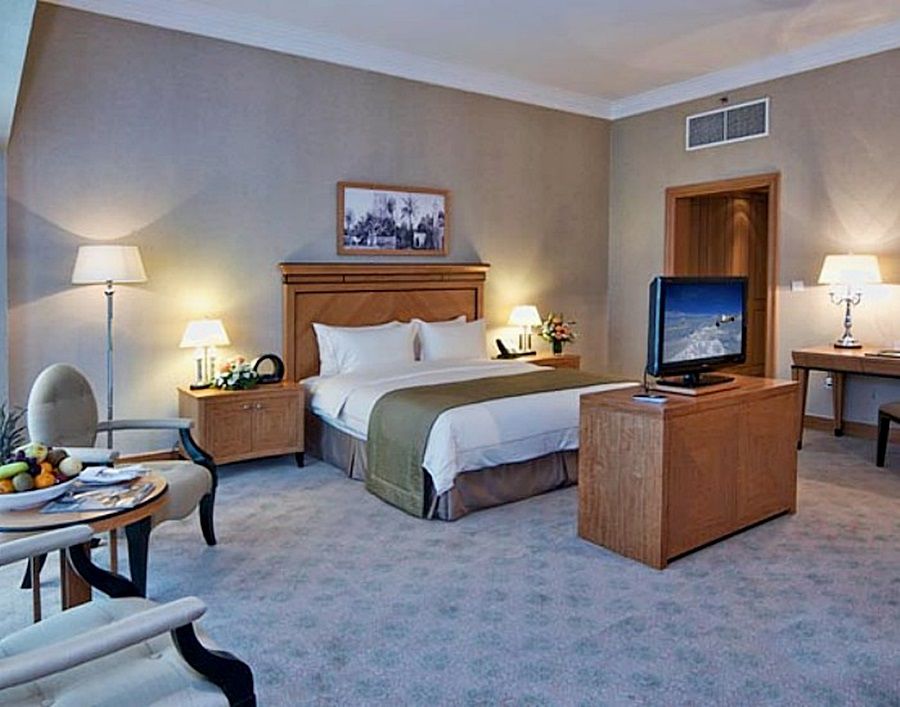 Wiseman Grand Hotel Doha Eksteriør billede A room at the hotel