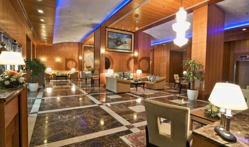 Wiseman Grand Hotel Doha Eksteriør billede Lobby