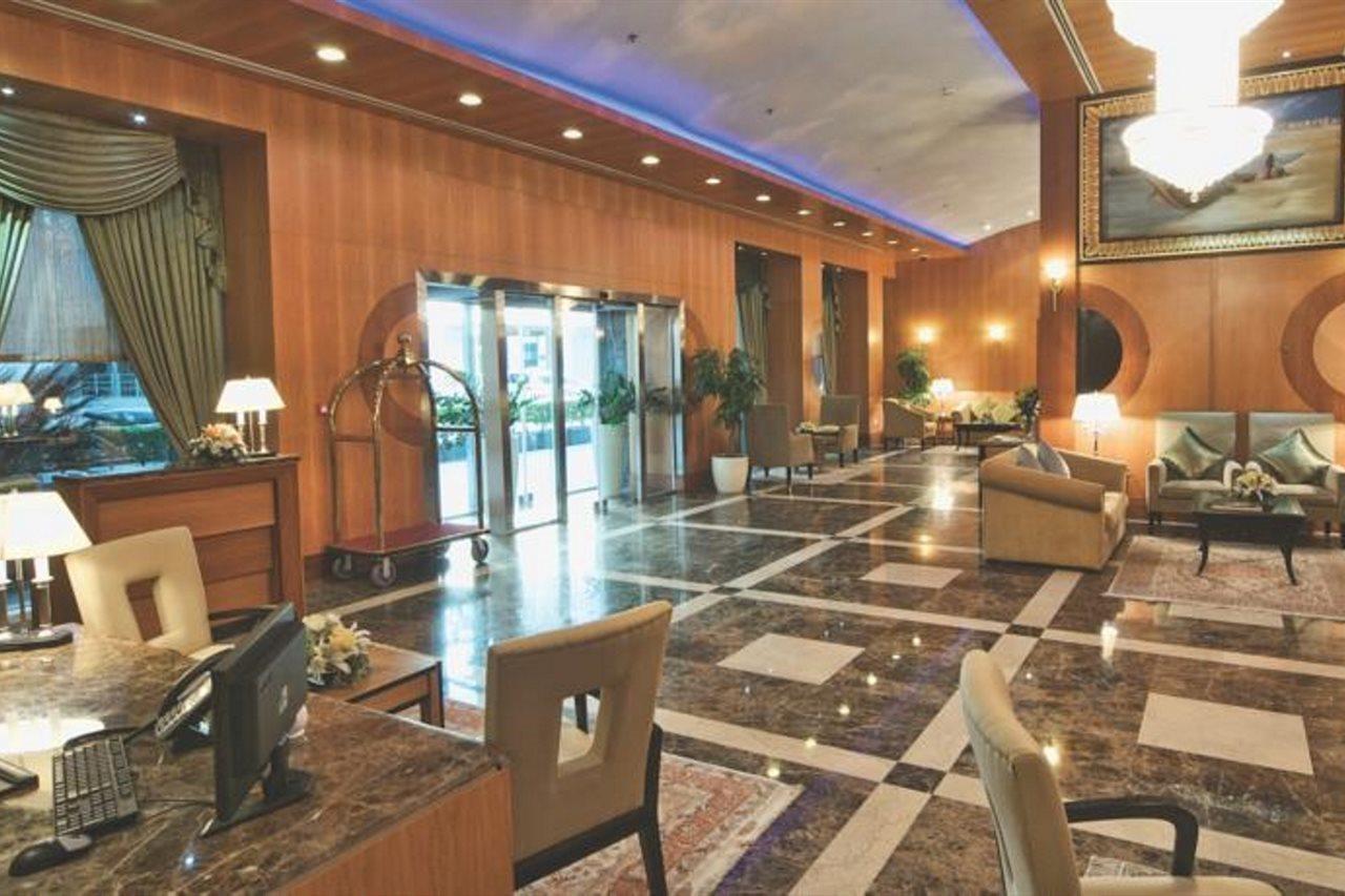 Wiseman Grand Hotel Doha Eksteriør billede Lobby