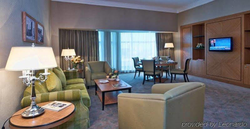 Wiseman Grand Hotel Doha Eksteriør billede Suite
